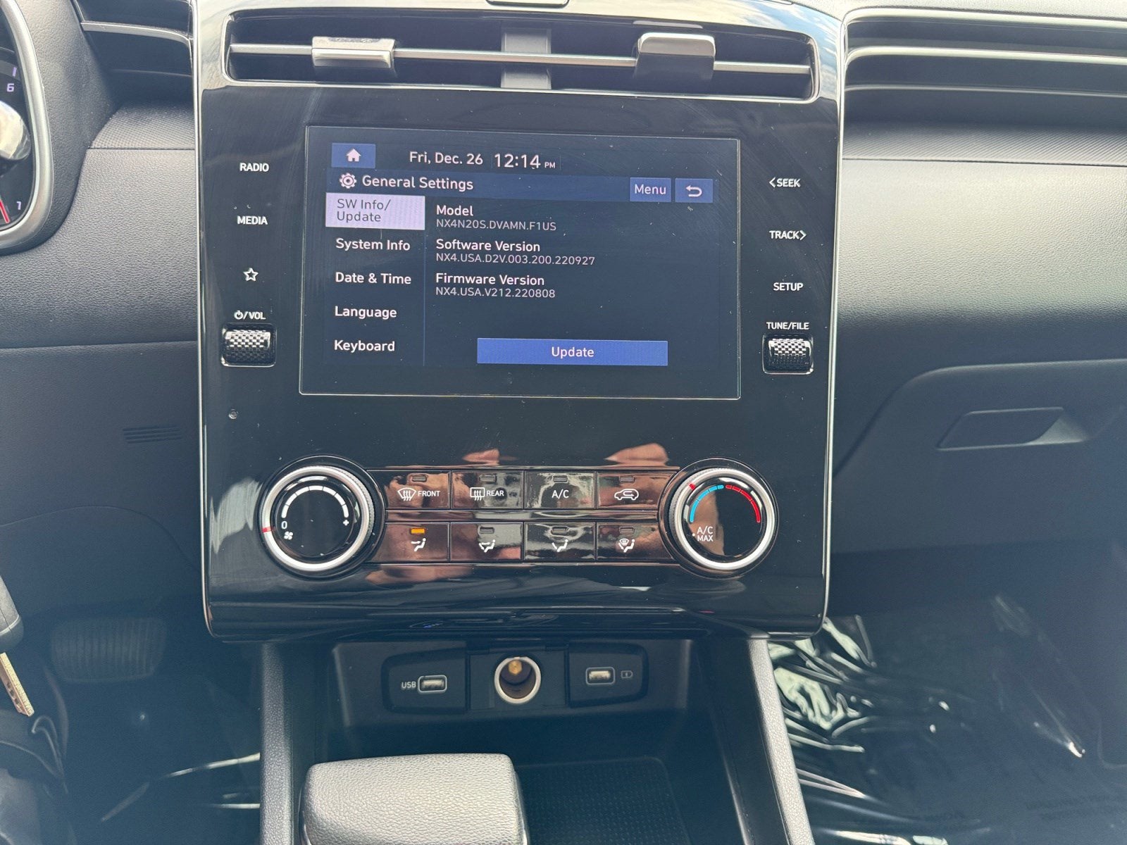 2023 Hyundai Tucson SE