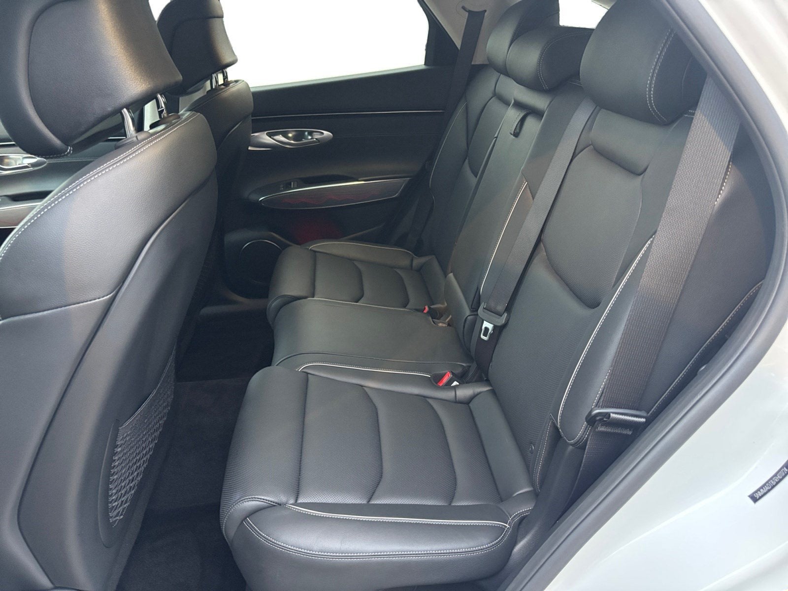 2024 Genesis GV70 2.5T