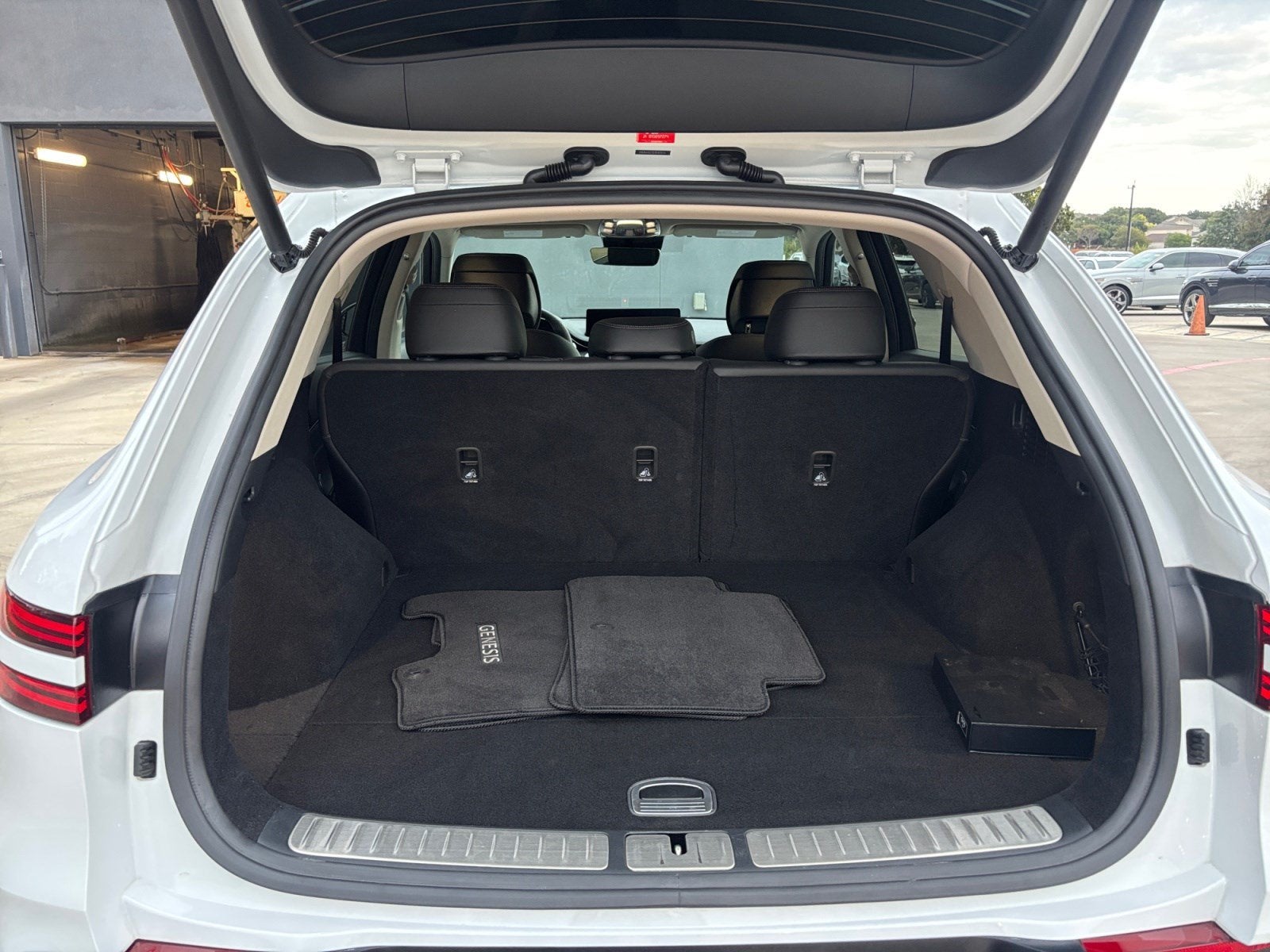 2024 Genesis GV70 2.5T