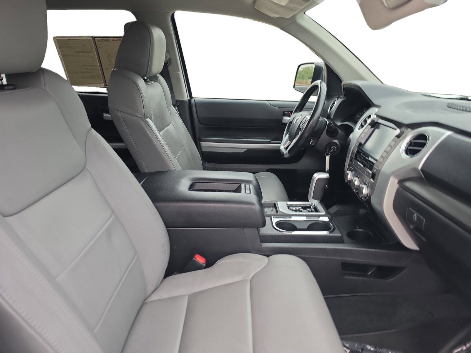 2020 Toyota Tundra 2WD SR5