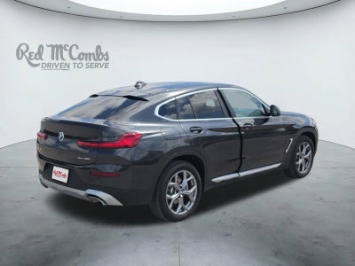 2025 BMW X4 xDrive30i
