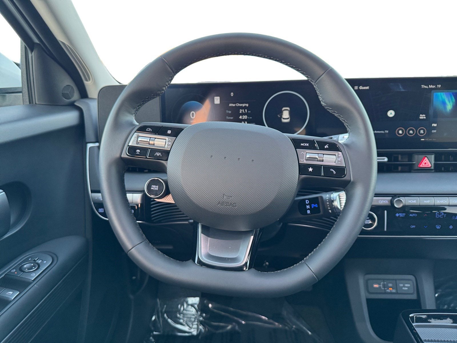 2025 Hyundai IONIQ 5 SE