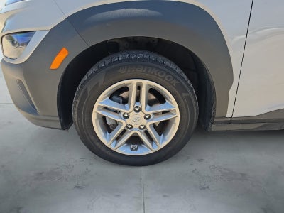 2023 Hyundai Kona SE