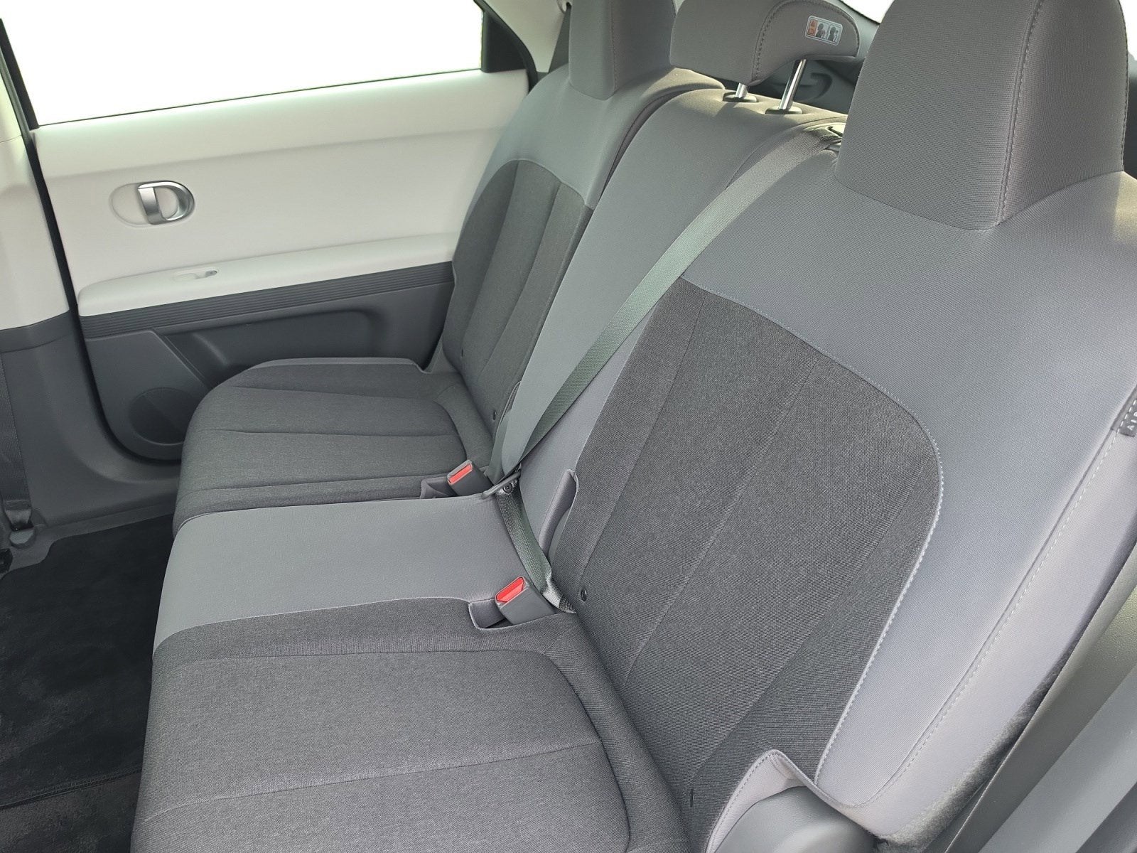 2024 Hyundai IONIQ 5 SE