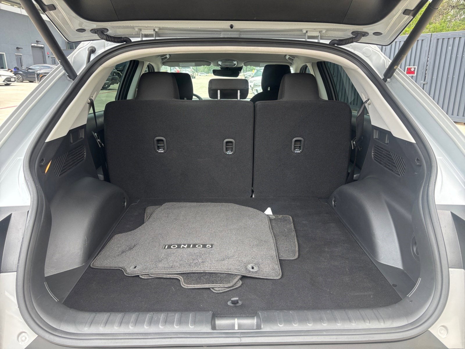 2024 Hyundai IONIQ 5 SEL