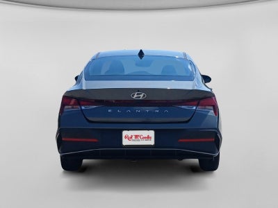 2024 Hyundai Elantra SE