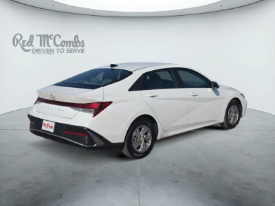 2024 Hyundai Elantra SE