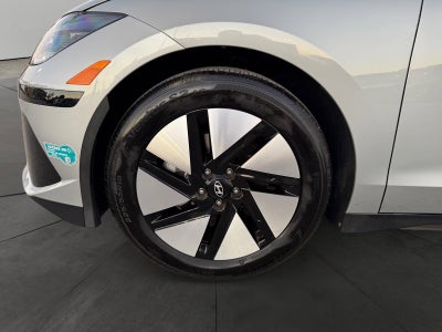 2025 Hyundai IONIQ 6 SE Standard Range