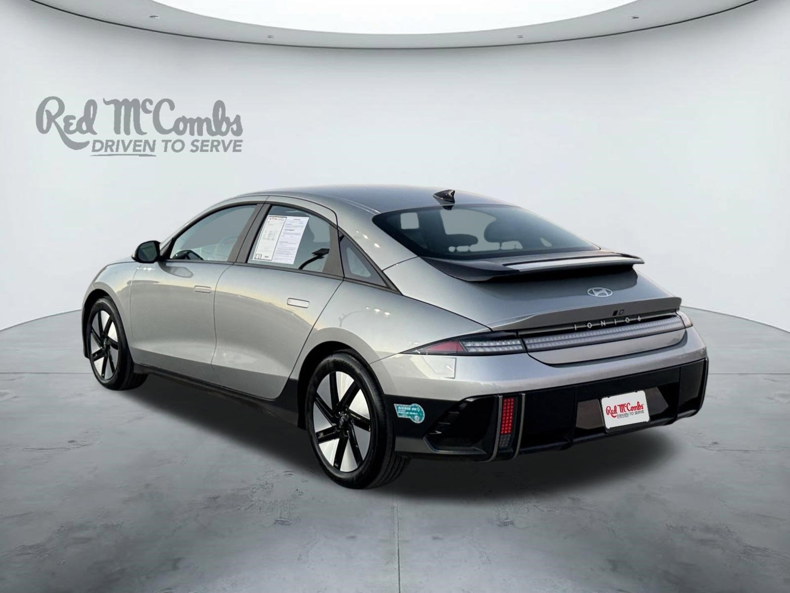 2025 Hyundai IONIQ 6 SE Standard Range