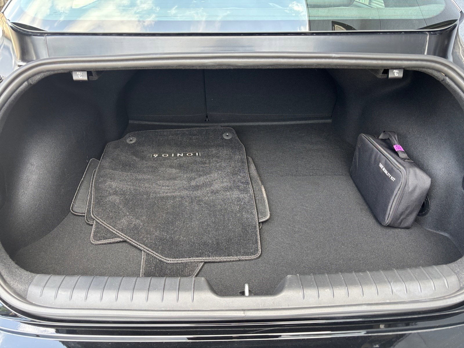 2025 Hyundai IONIQ 6 SE