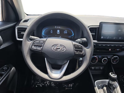 2025 Hyundai Venue SE