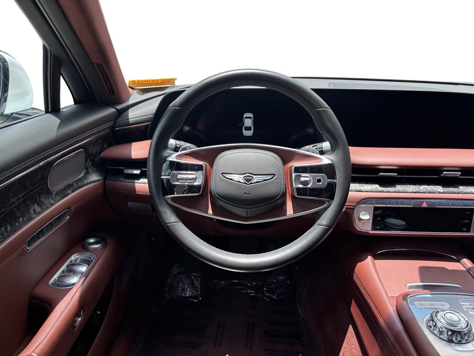2024 Genesis G90 e-SC