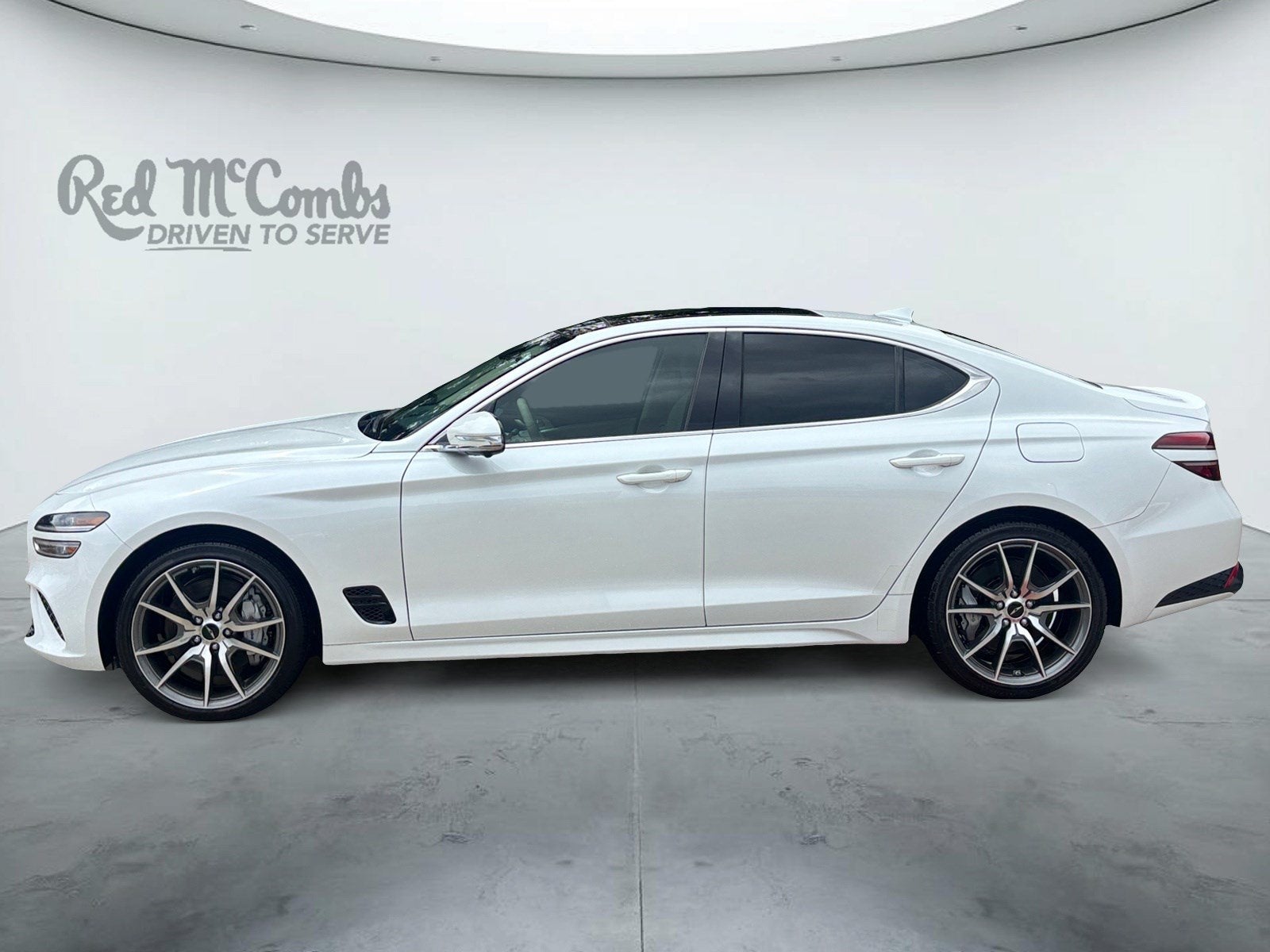 2026 Genesis G70 2.5T Prestige