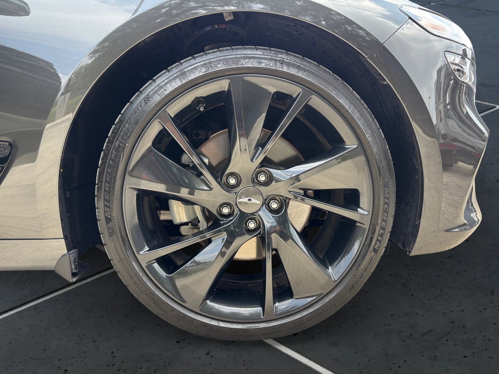 2023 Genesis G70 2.0T