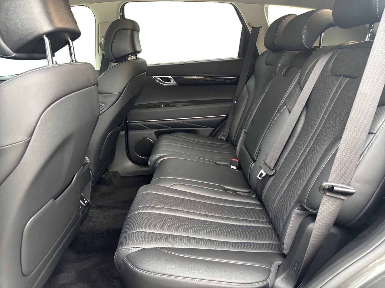 2025 Genesis GV80 4DR AWD 2.5