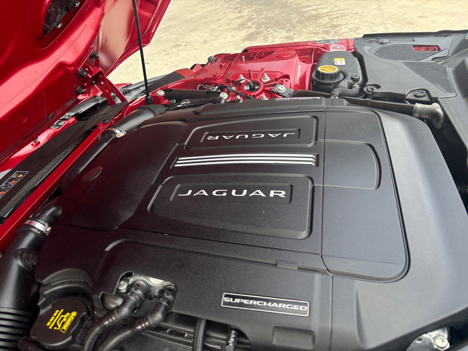 2024 Jaguar F-TYPE R-Dynamic