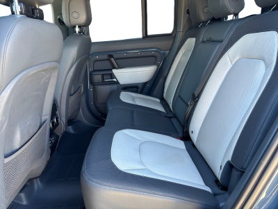 2023 Land Rover Defender X-Dynamic SE