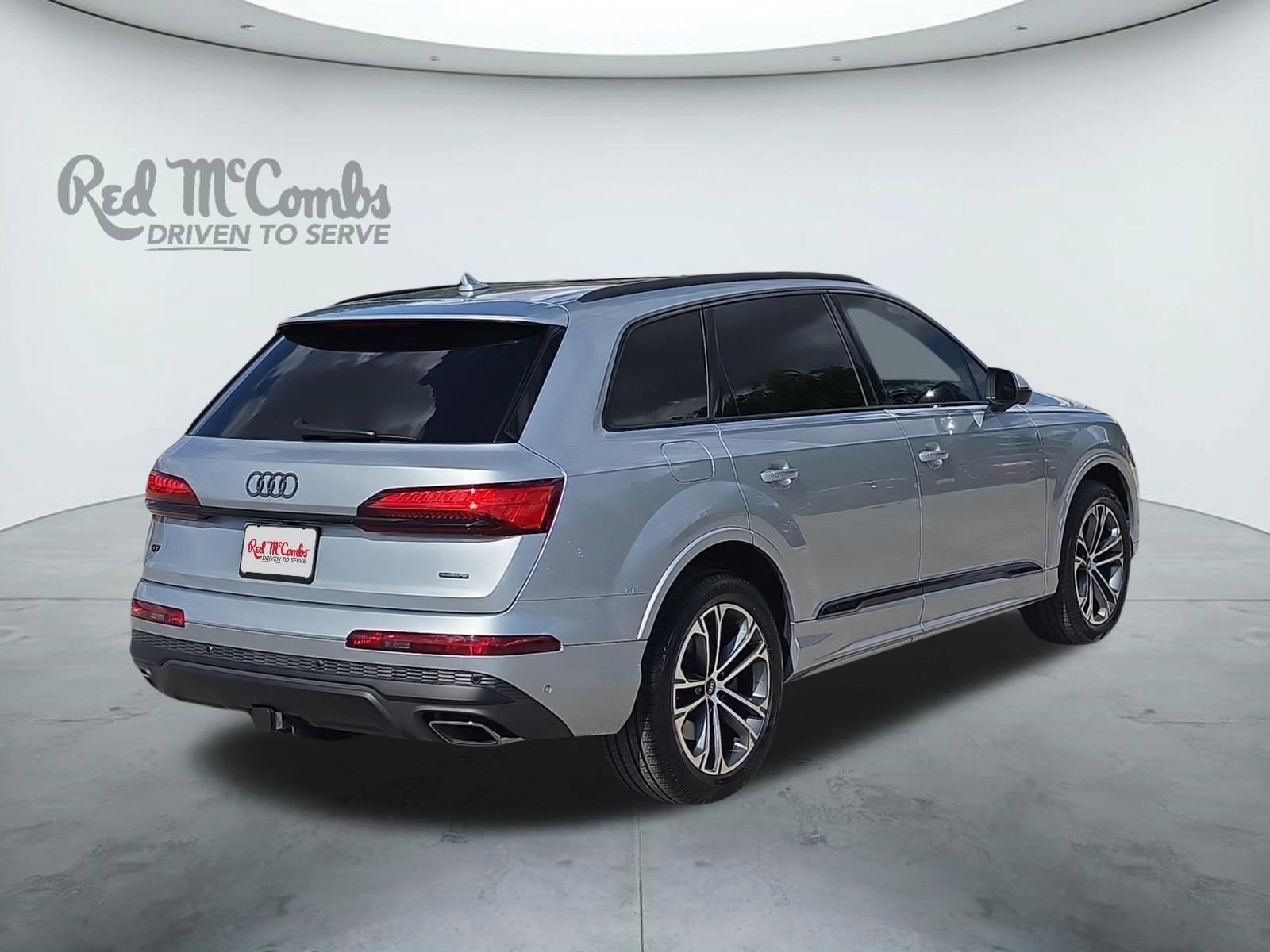 2026 Audi Q7 Premium
