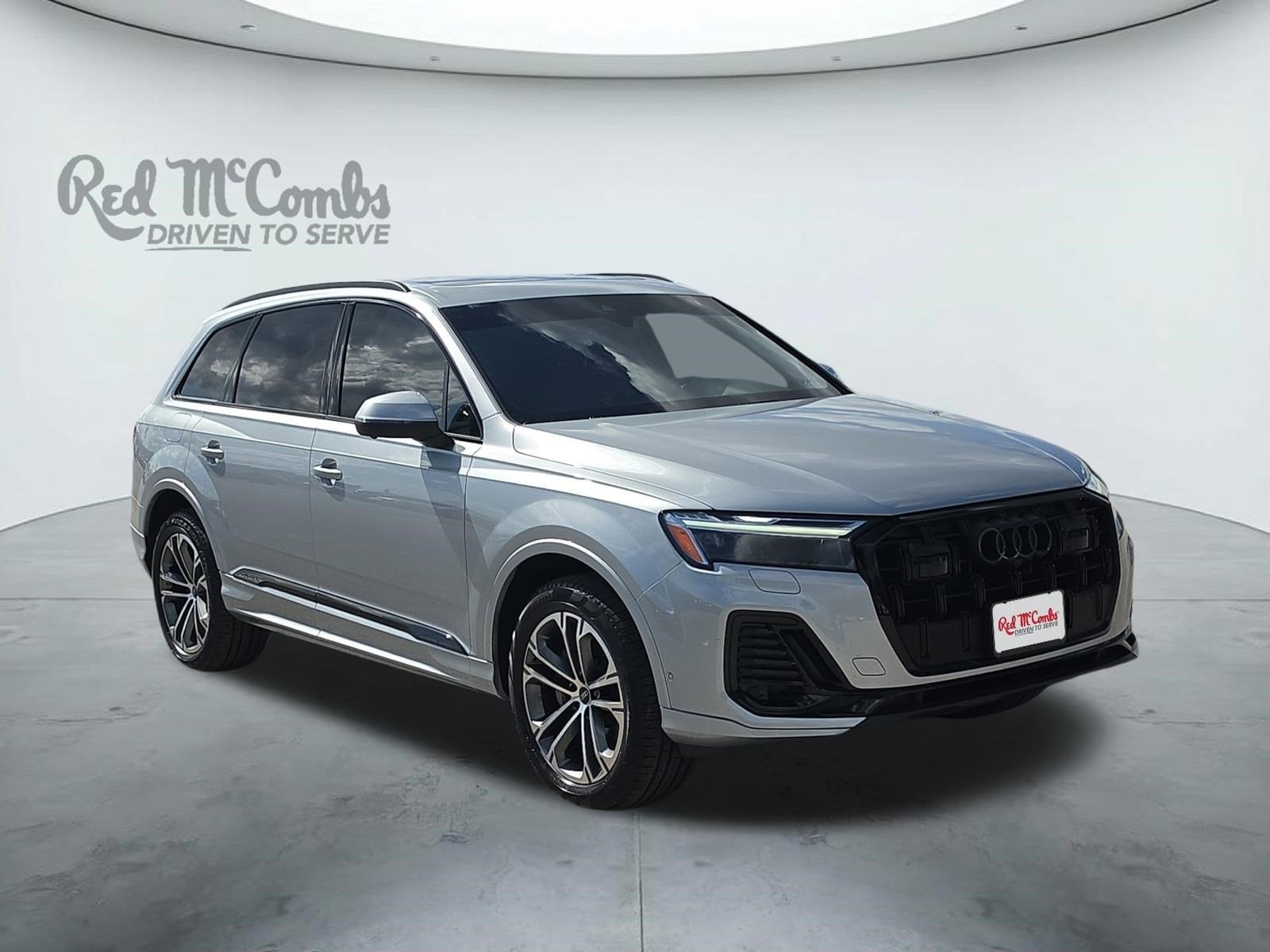 2026 Audi Q7 Premium