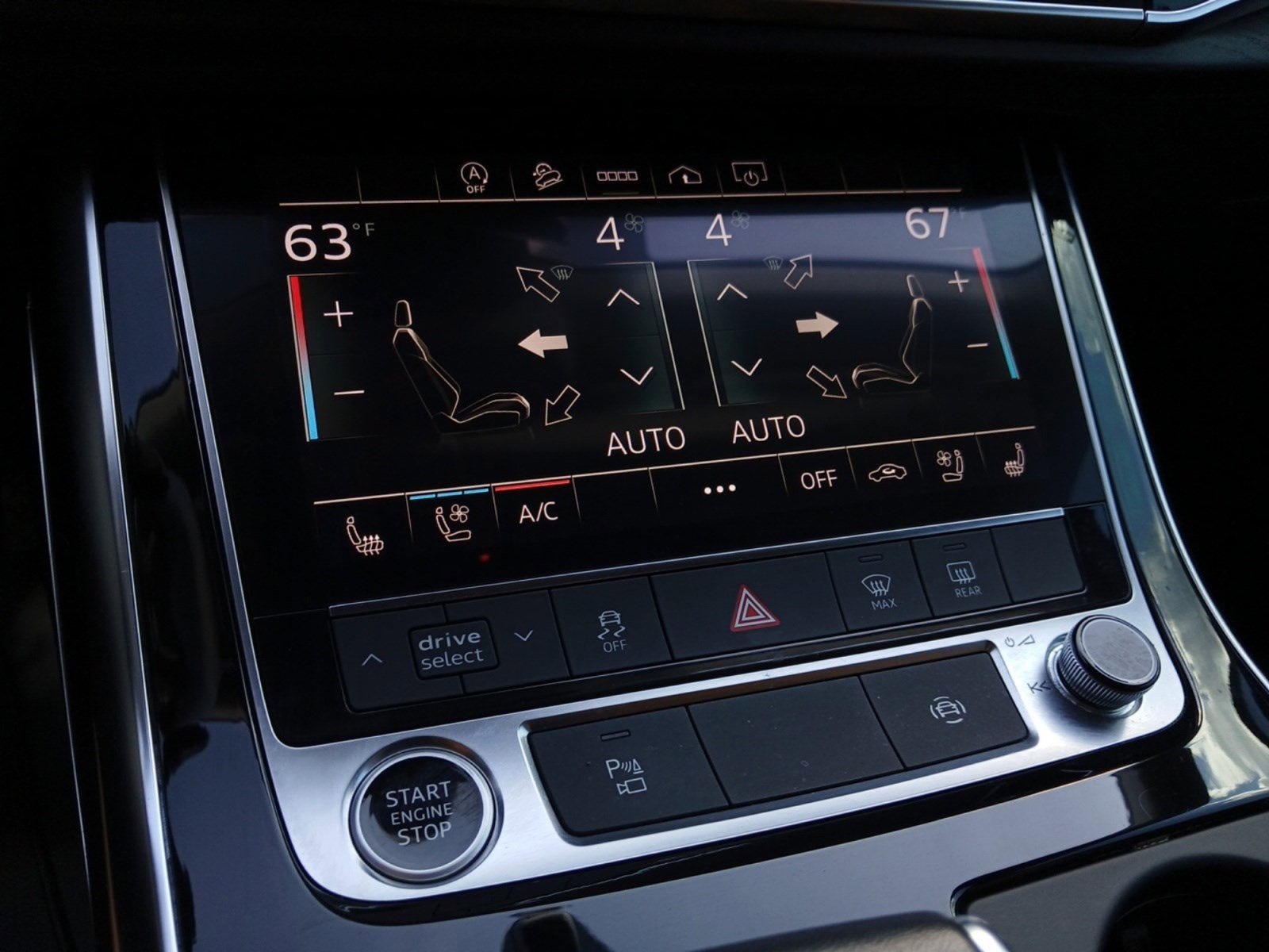 2022 Audi Q8 Premium Plus