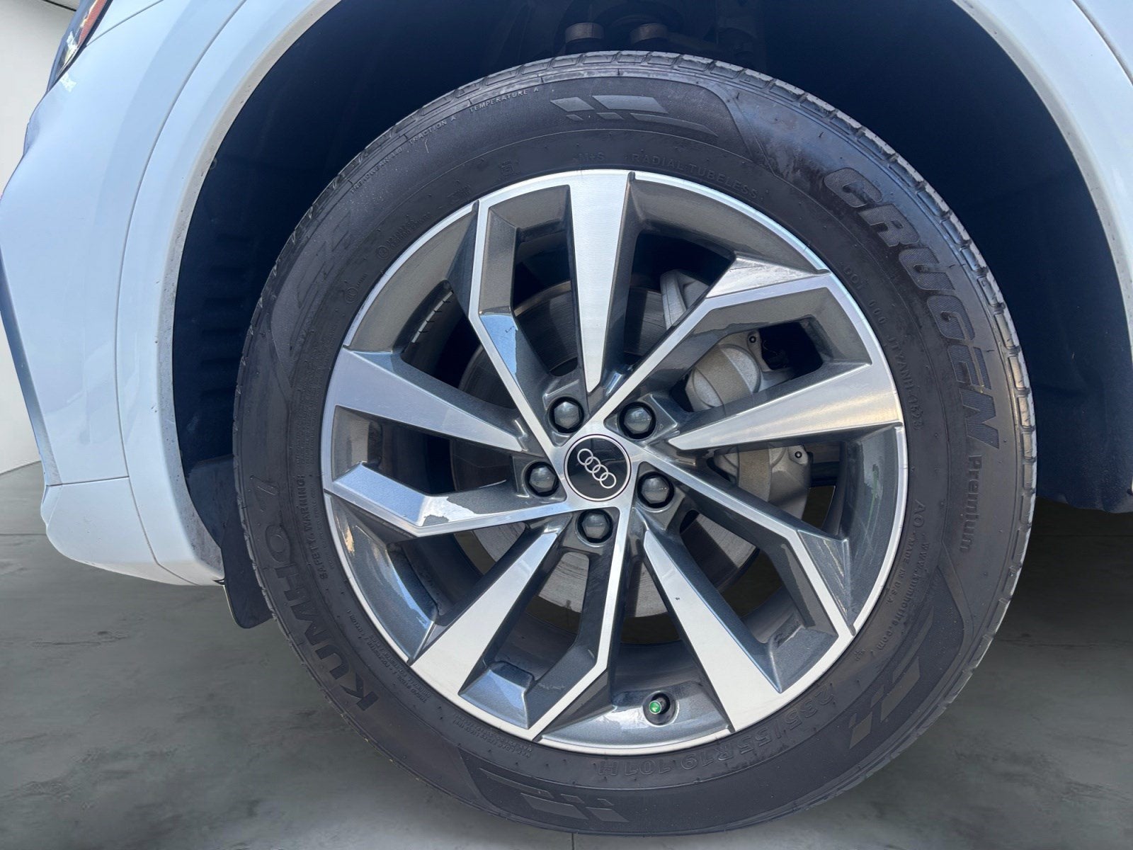 2023 Audi Q5 S line Premium