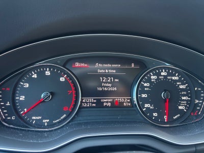 2023 Audi Q5 S line Premium