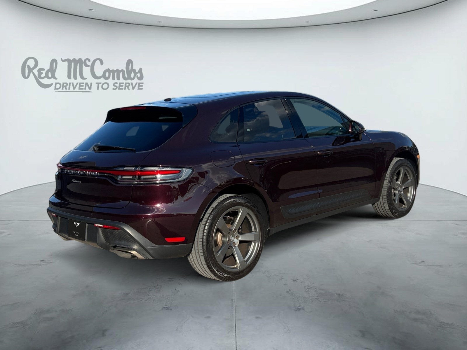 2023 Porsche Macan AWD