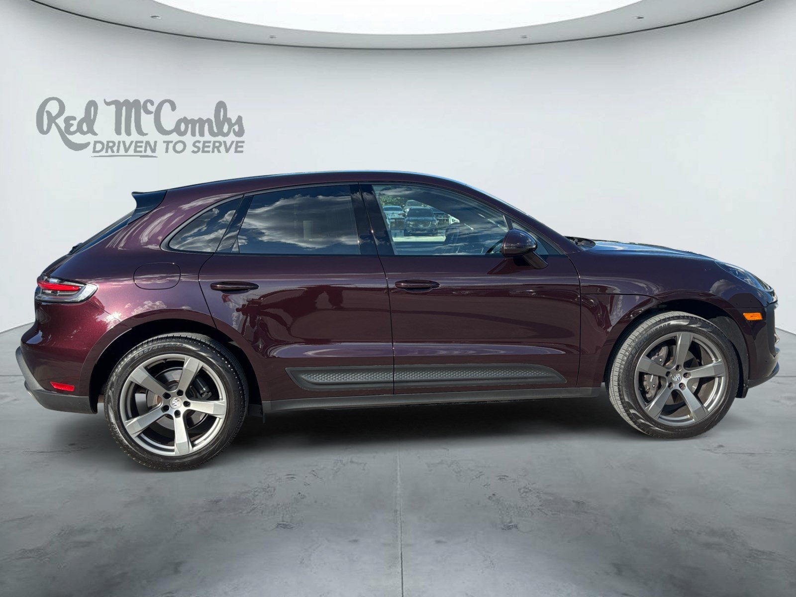 2023 Porsche Macan AWD