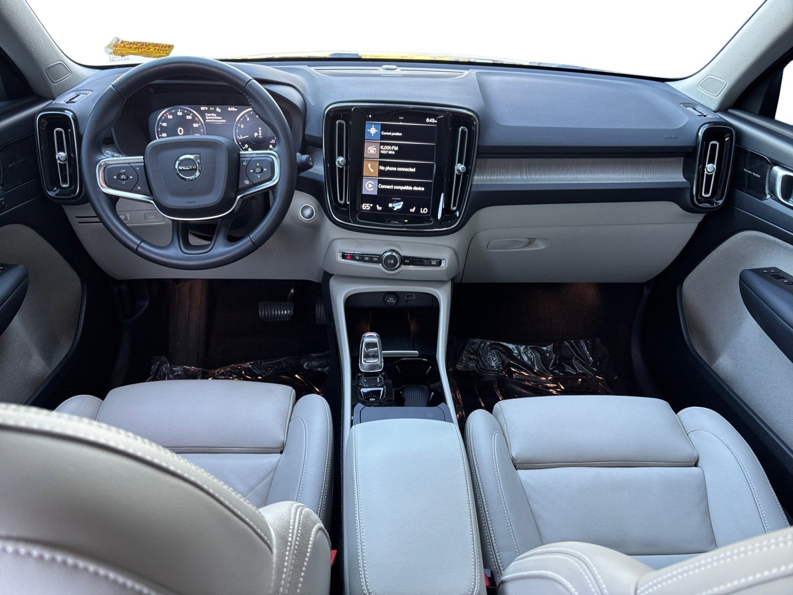 2021 Volvo XC40 Inscription