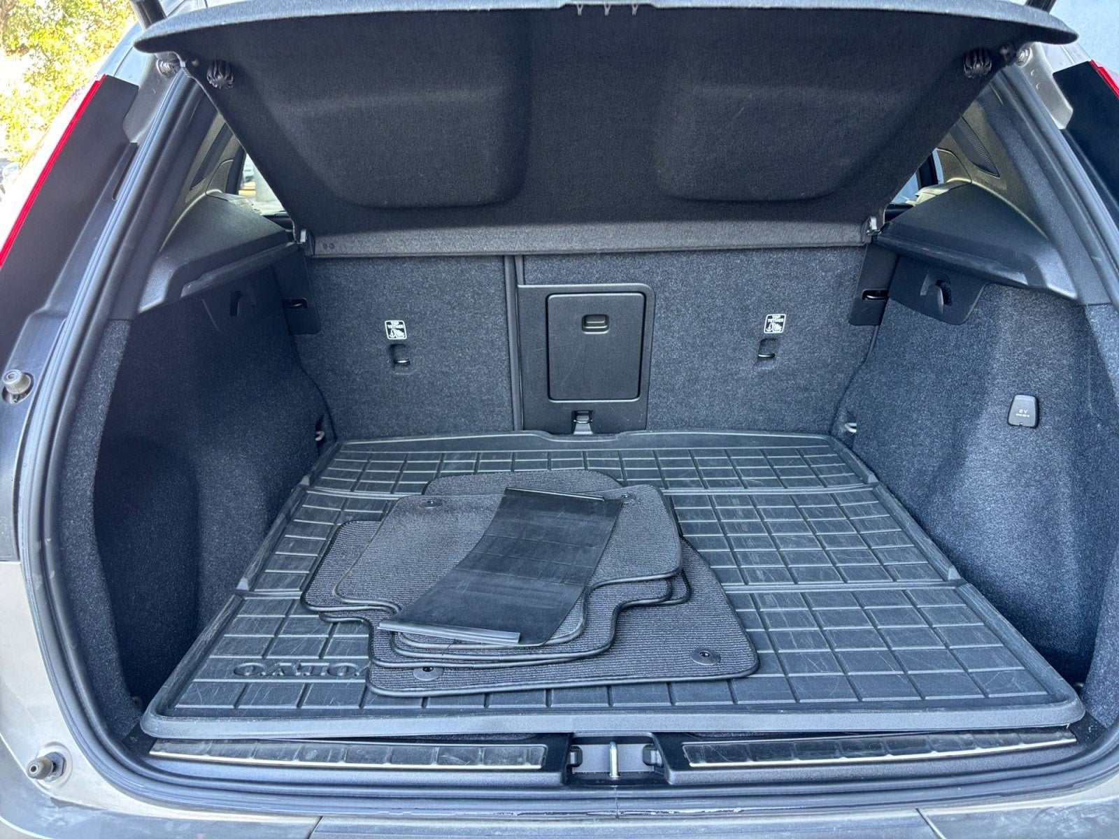2021 Volvo XC40 Inscription