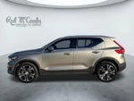 2021 Volvo XC40 Inscription