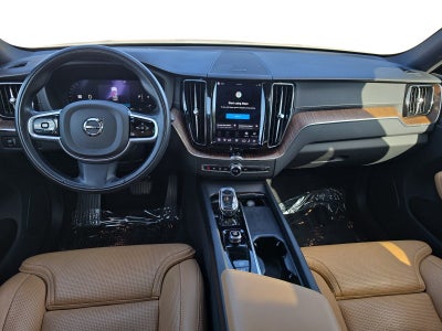 2022 Volvo XC60 Inscription