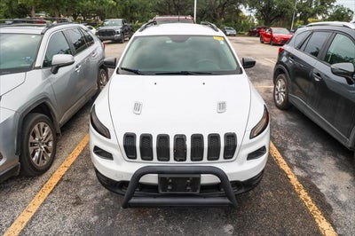 2017 Jeep Cherokee Sport