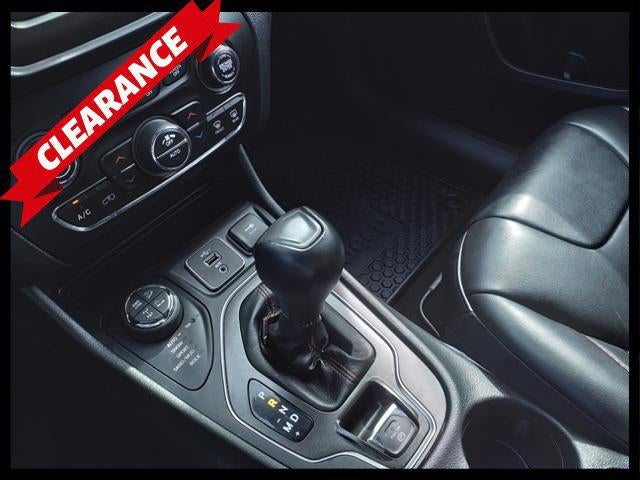2022 Jeep Cherokee Trailhawk