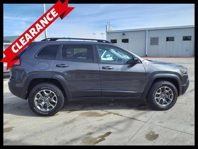 2022 Jeep Cherokee Trailhawk