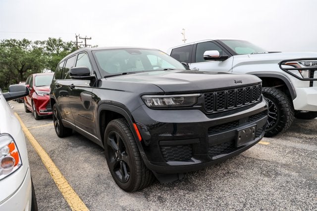 2022 Jeep Grand Cherokee L Altitude
