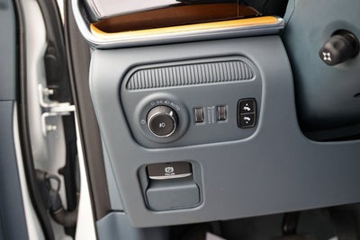 2024 Jeep Grand Wagoneer Series III