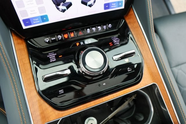 2024 Jeep Grand Wagoneer Series III