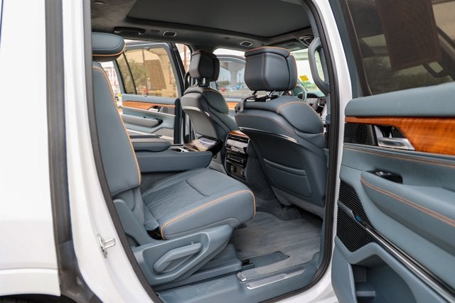 2024 Jeep Grand Wagoneer Series III