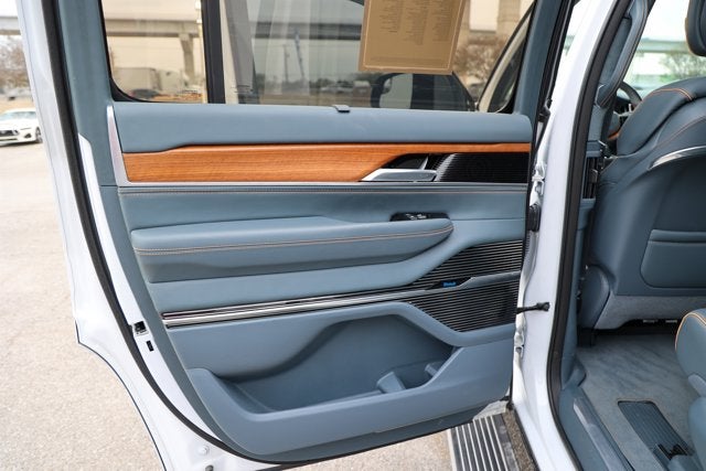 2024 Jeep Grand Wagoneer Series III