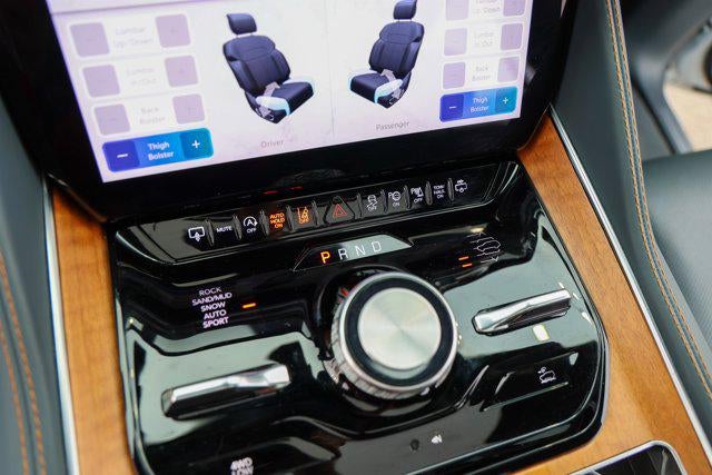 2024 Jeep Grand Wagoneer Series III