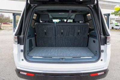 2024 Jeep Grand Wagoneer Series III