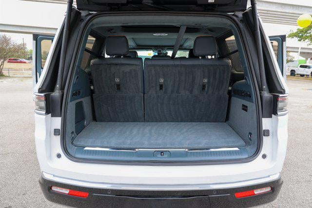 2024 Jeep Grand Wagoneer Series III