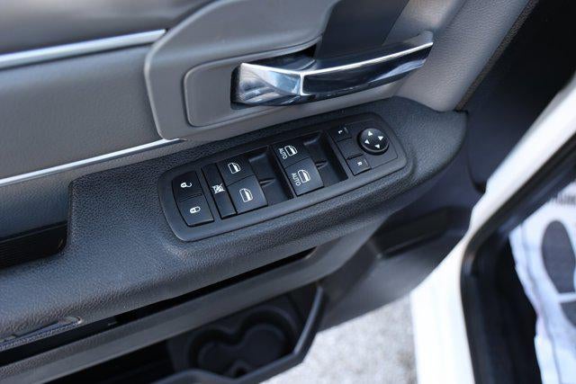 2023 RAM 1500 SLT