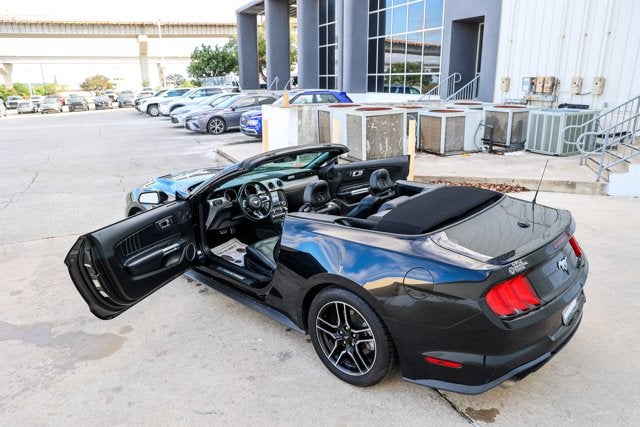 2022 Ford Mustang EcoBoost Premium