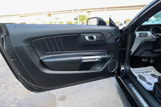 2022 Ford Mustang EcoBoost Premium