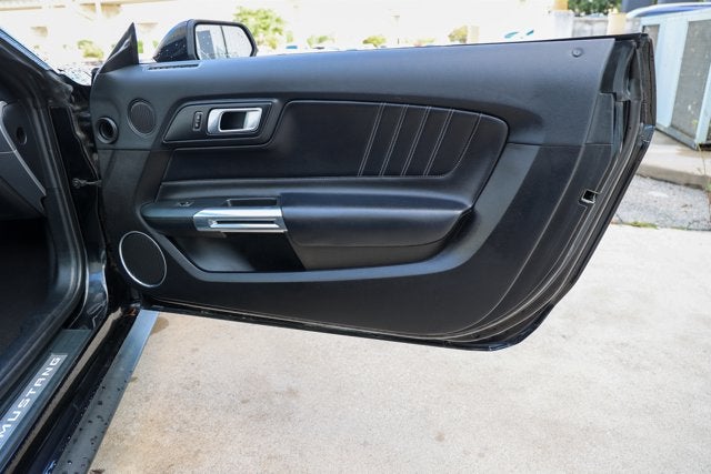 2022 Ford Mustang EcoBoost Premium