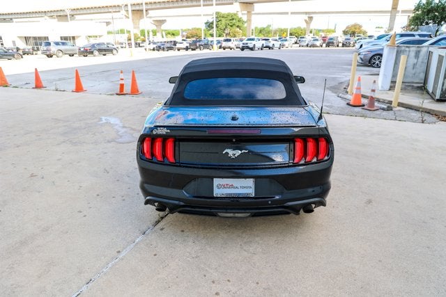 2022 Ford Mustang EcoBoost Premium