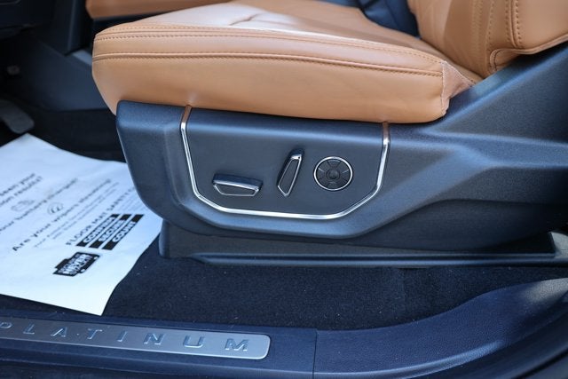 2024 Ford Expedition Platinum
