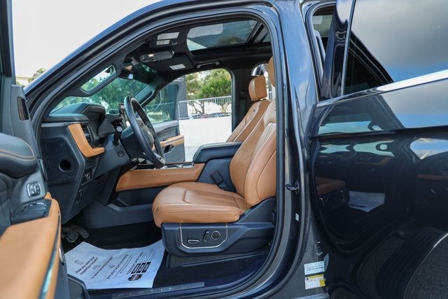 2024 Ford Expedition Platinum